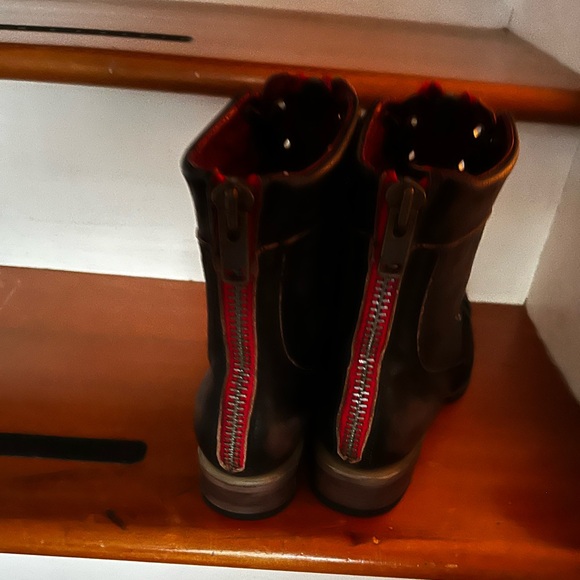 Freebird Liverpool Boot Dark Brown With Red Trim and Zippers - Picture 3 of 7